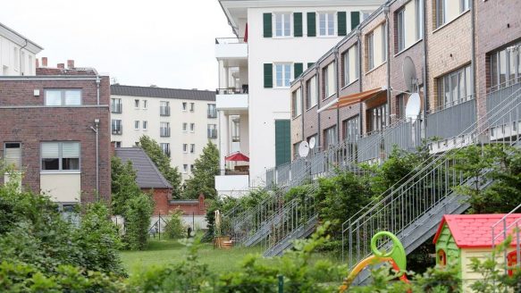 Gemischte Wohnformen im Neubaugebiet im Prenzlauer Berg in Berlin